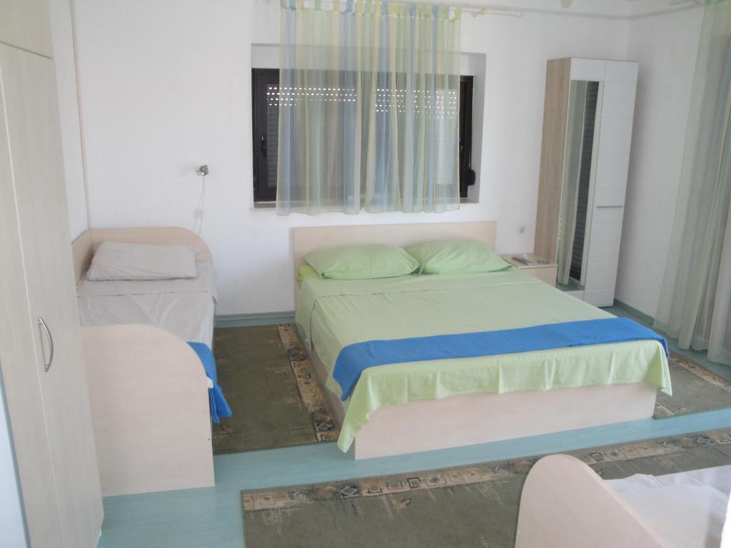 Apartments Marica Trogir Exterior foto